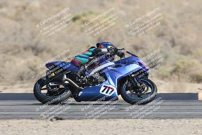 media/Nov-01-2025-CVMA (Sat) [[fc0f7531b8]]/Race 4-500-400-350 Supersport/